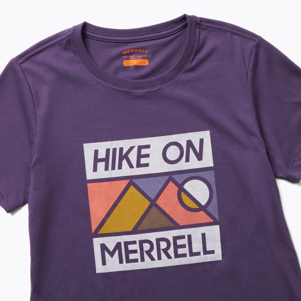 Frauenwanderung Auf Tee Grape Merrell